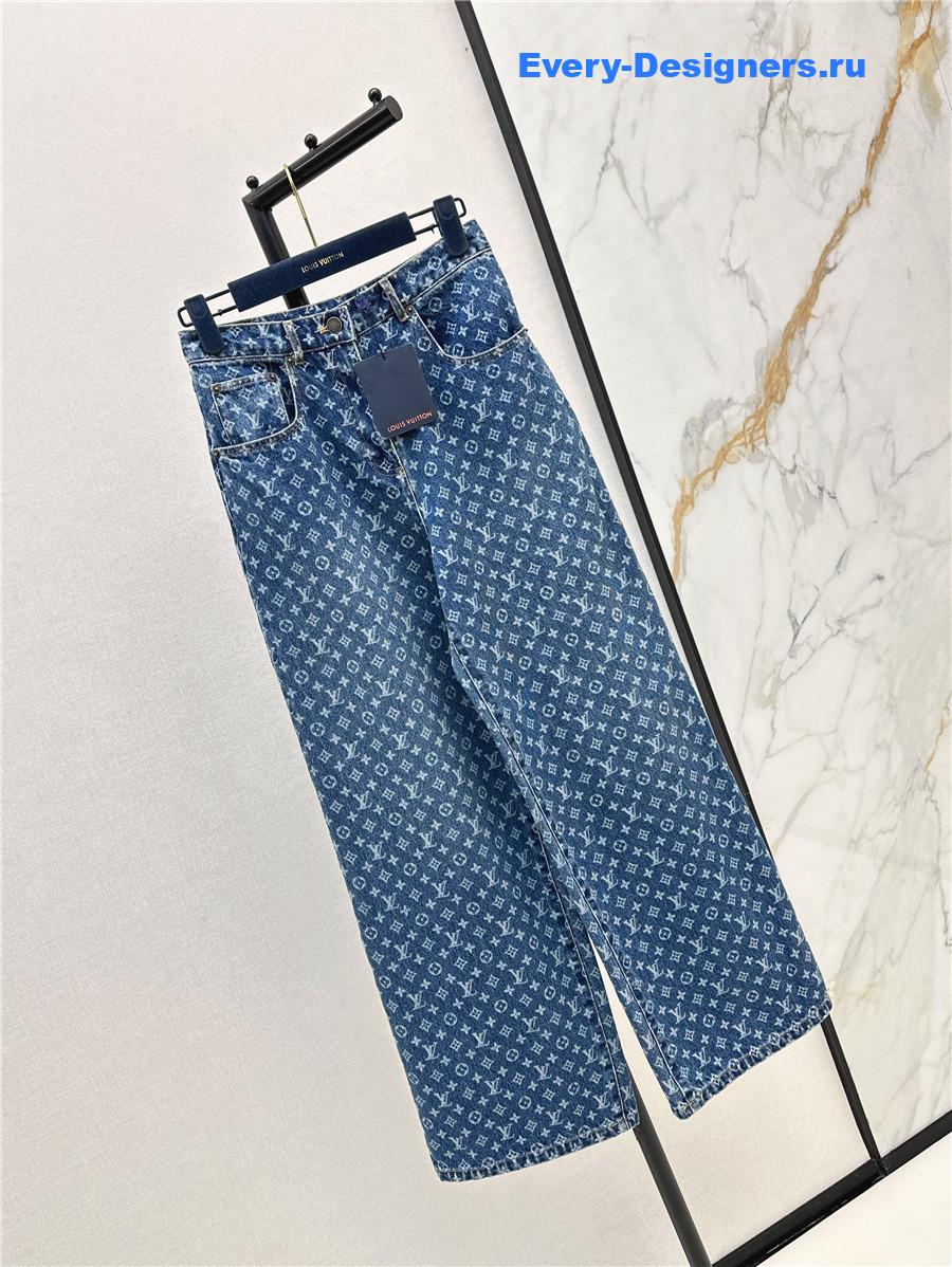 l0vis Vvtt0n monogram flared jeans