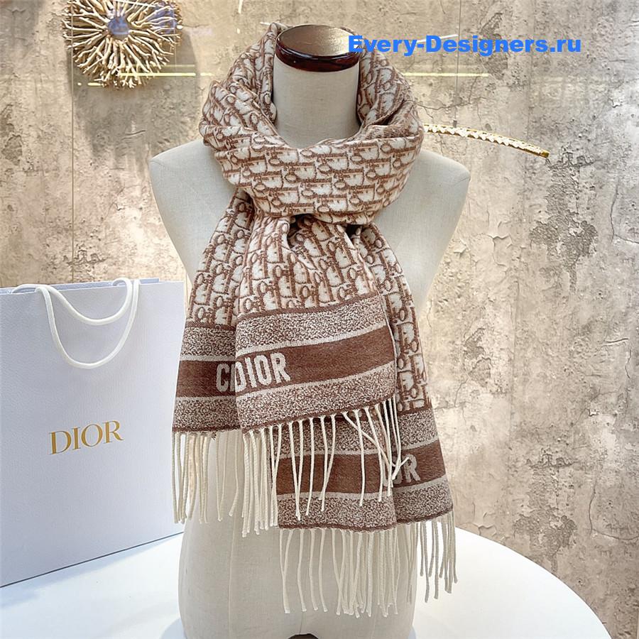 D10r beige oblique reversible scarf
