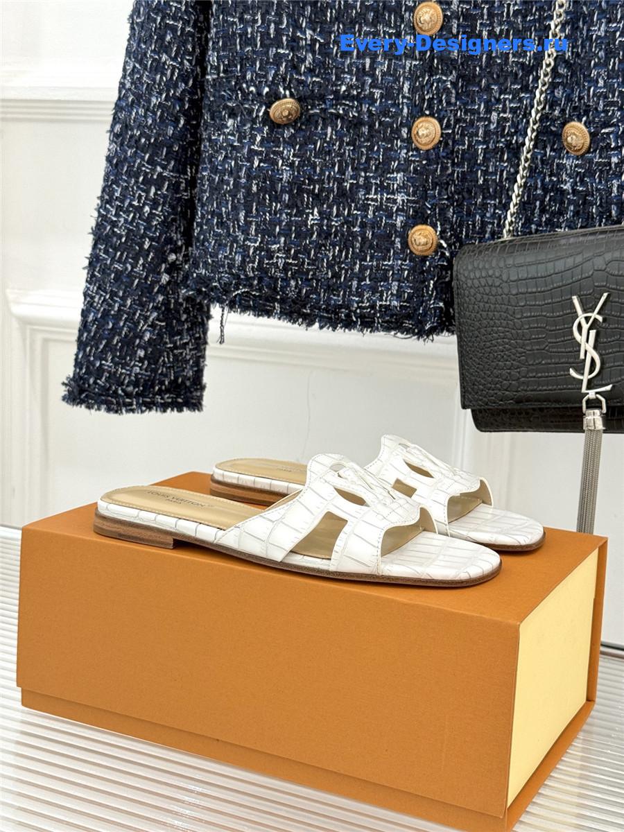 l0vis Vvtt0n lv isola white mules