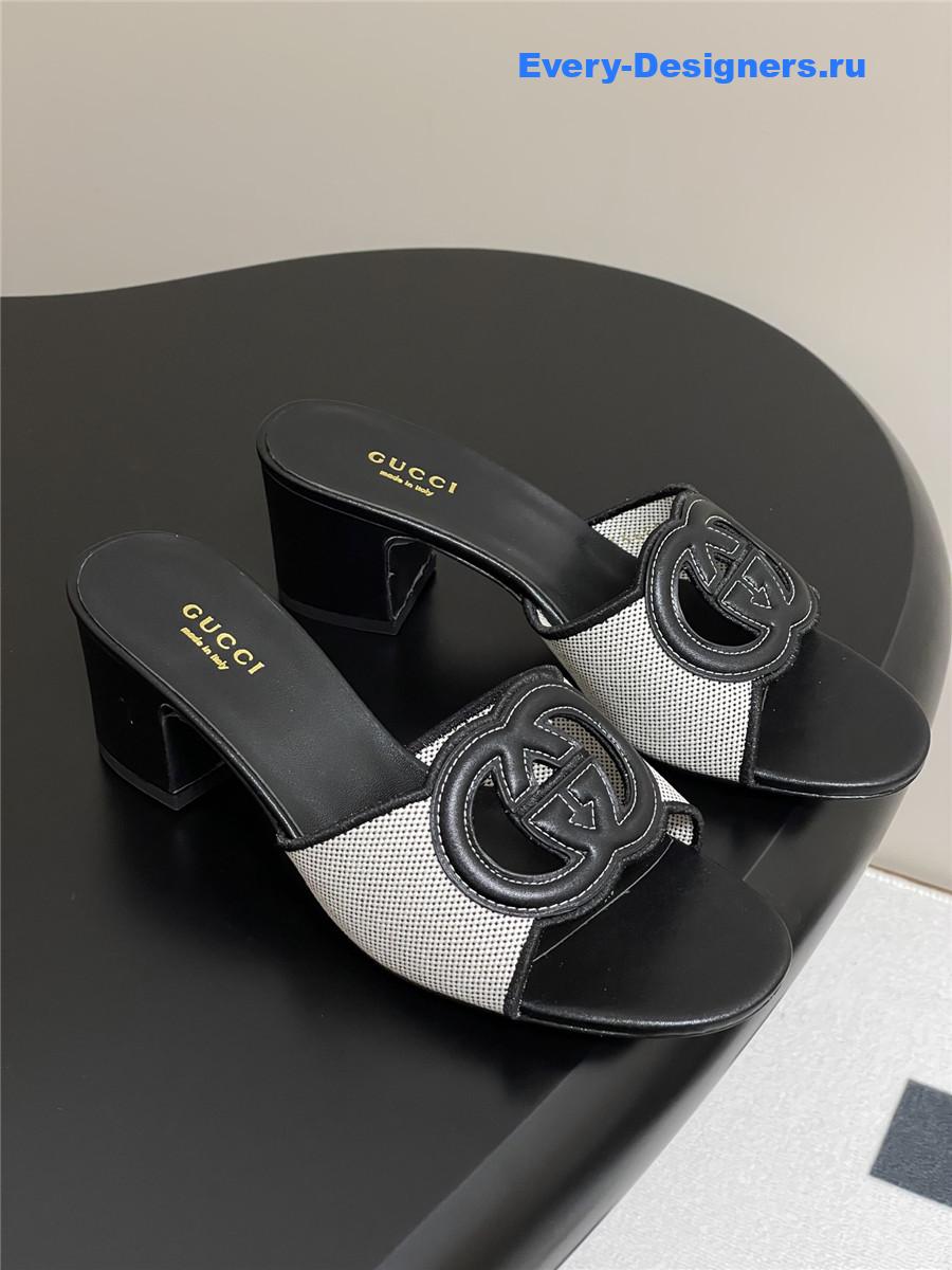 Gvc*1 interlocking g black mules