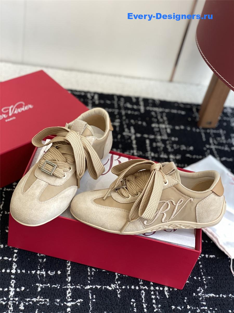 Roger Vivier Viv’ Low Beige Suede Sneakers