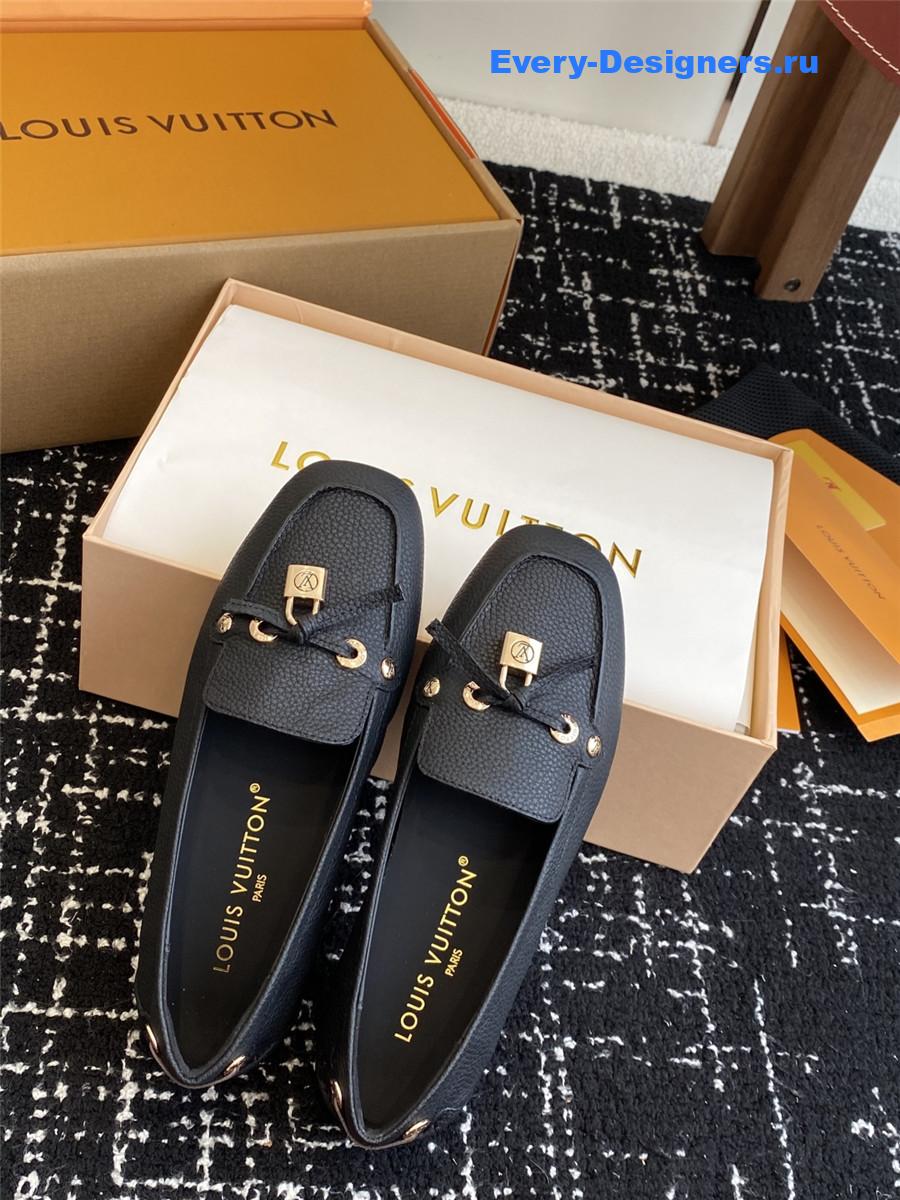 l0vis Vvtt0n gloria flat black loafers