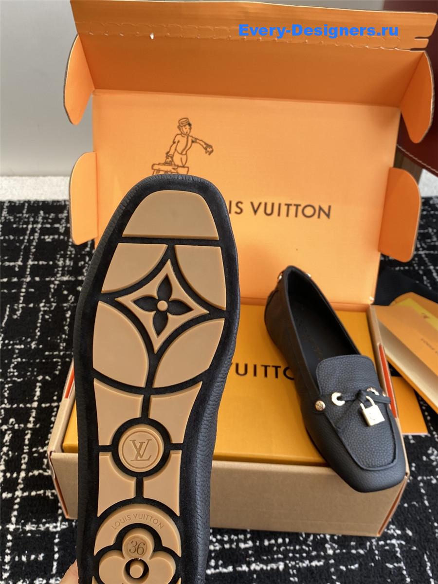 l0vis Vvtt0n gloria flat black loafers