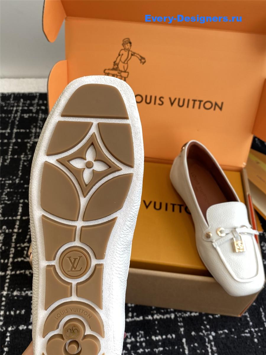 l0vis Vvtt0n gloria white loafers