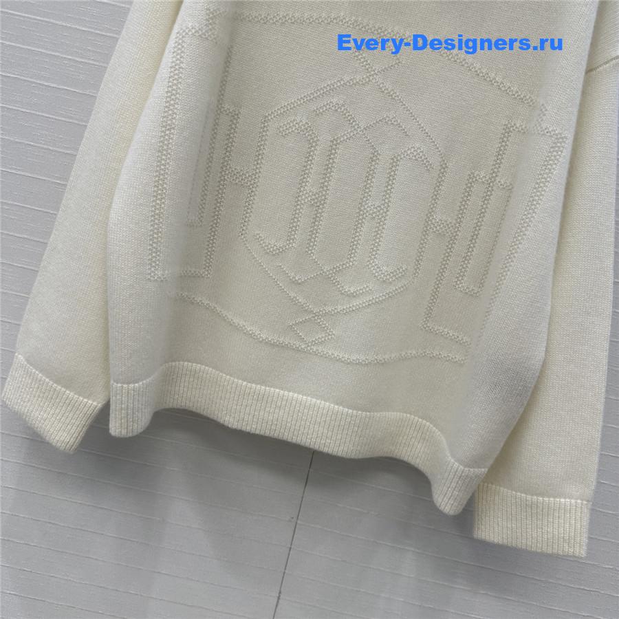 H**me5 off-white cashmere turtleneck