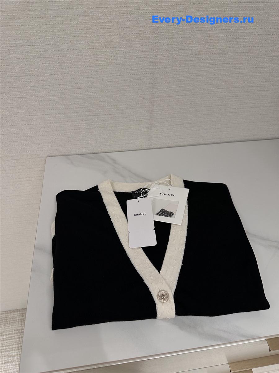 Ch**el black & white knitted jacket