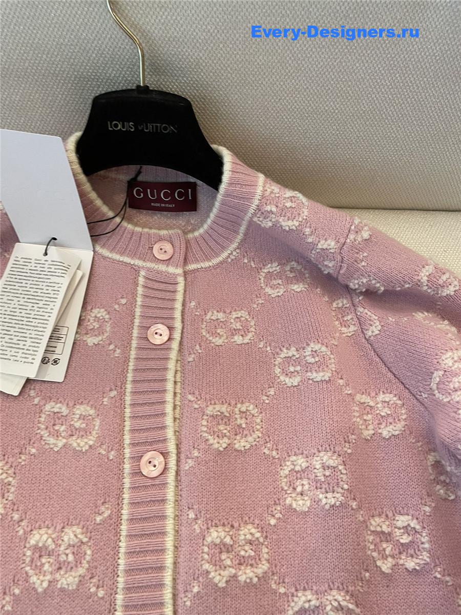 Gvc*1 gg jacquard cardigan in pink