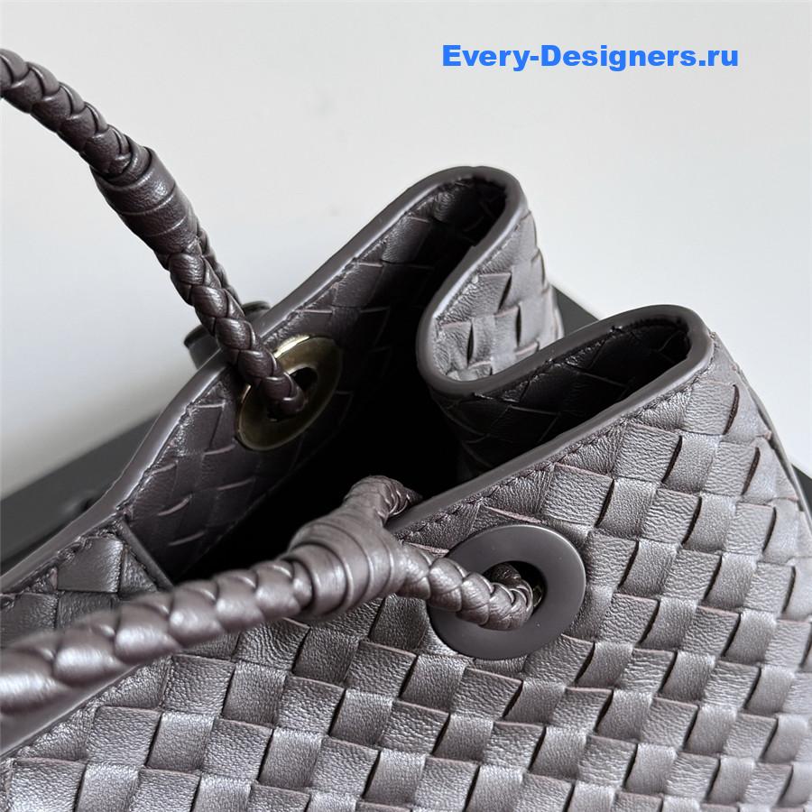 b0tt*ga Ven*ta brown leather basket shoulder bag