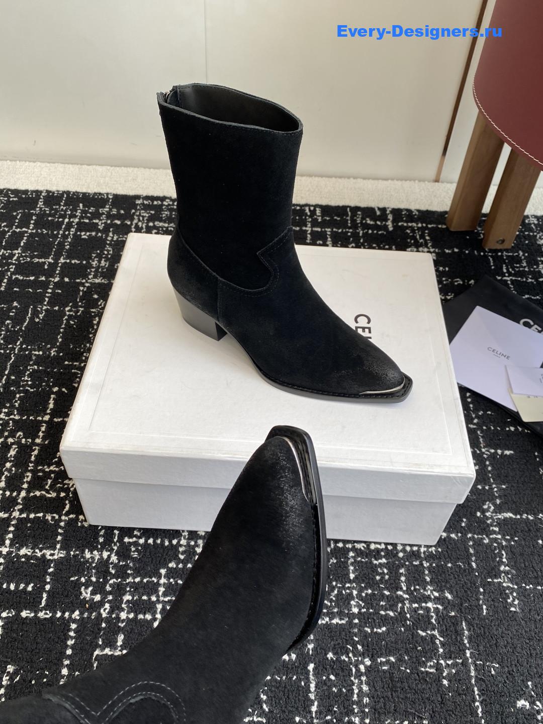 Ce1i*e womens black suede zipped boots