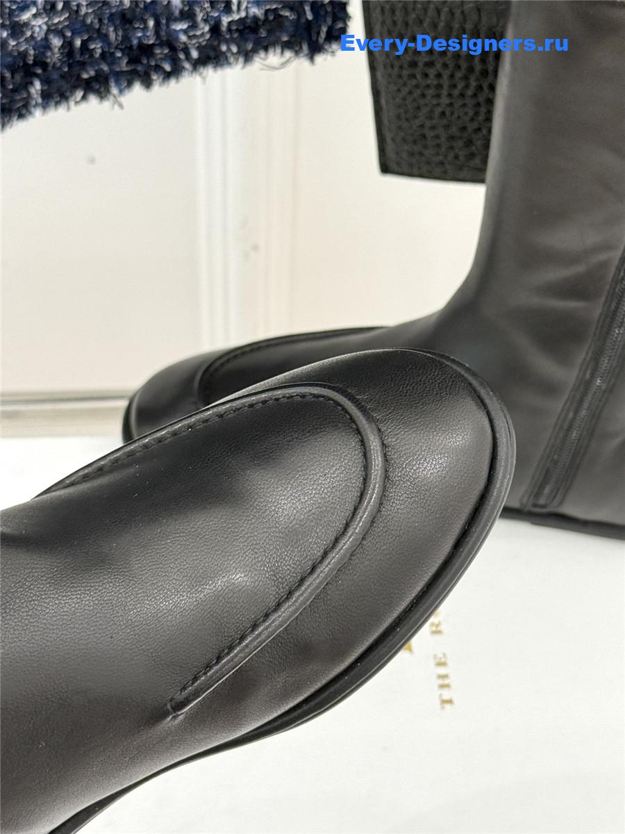 The R0w black canal ankle boots