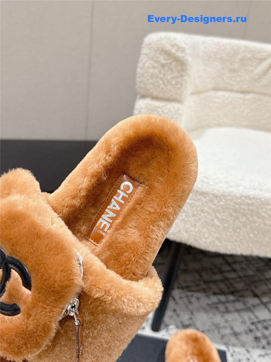 Ch**el brown logo cc wool slides