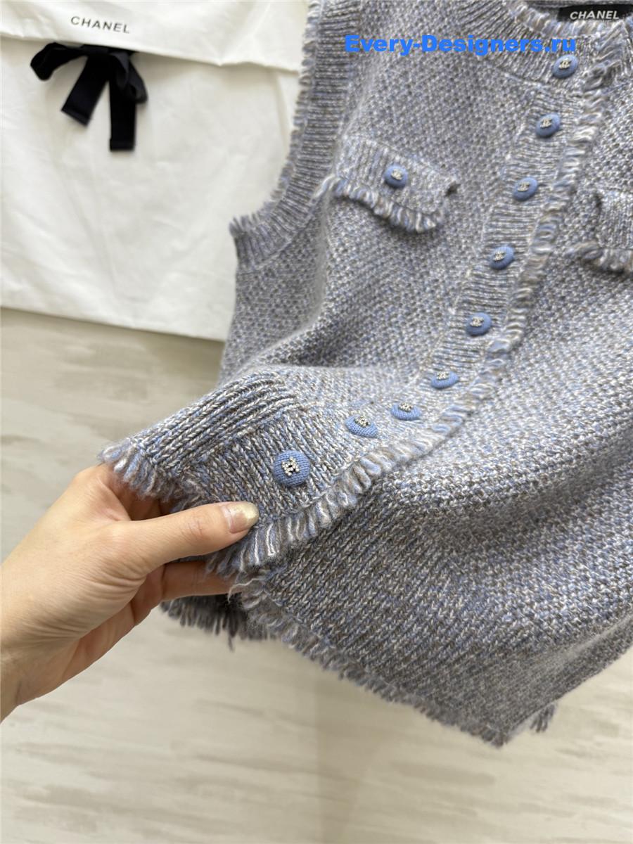 Ch**el grey wool vest