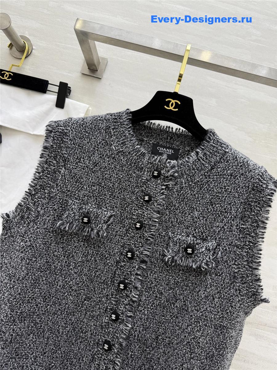 Ch**el dark grey wool vest