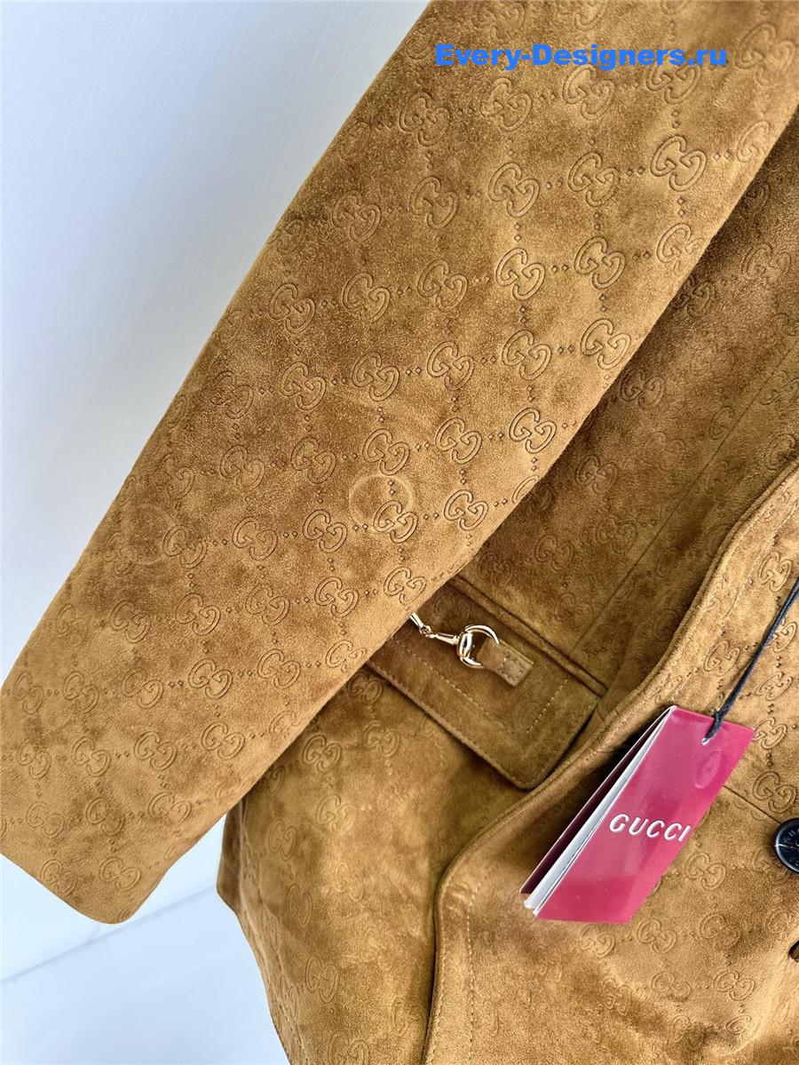Gvc*1 gg brown suede jacket