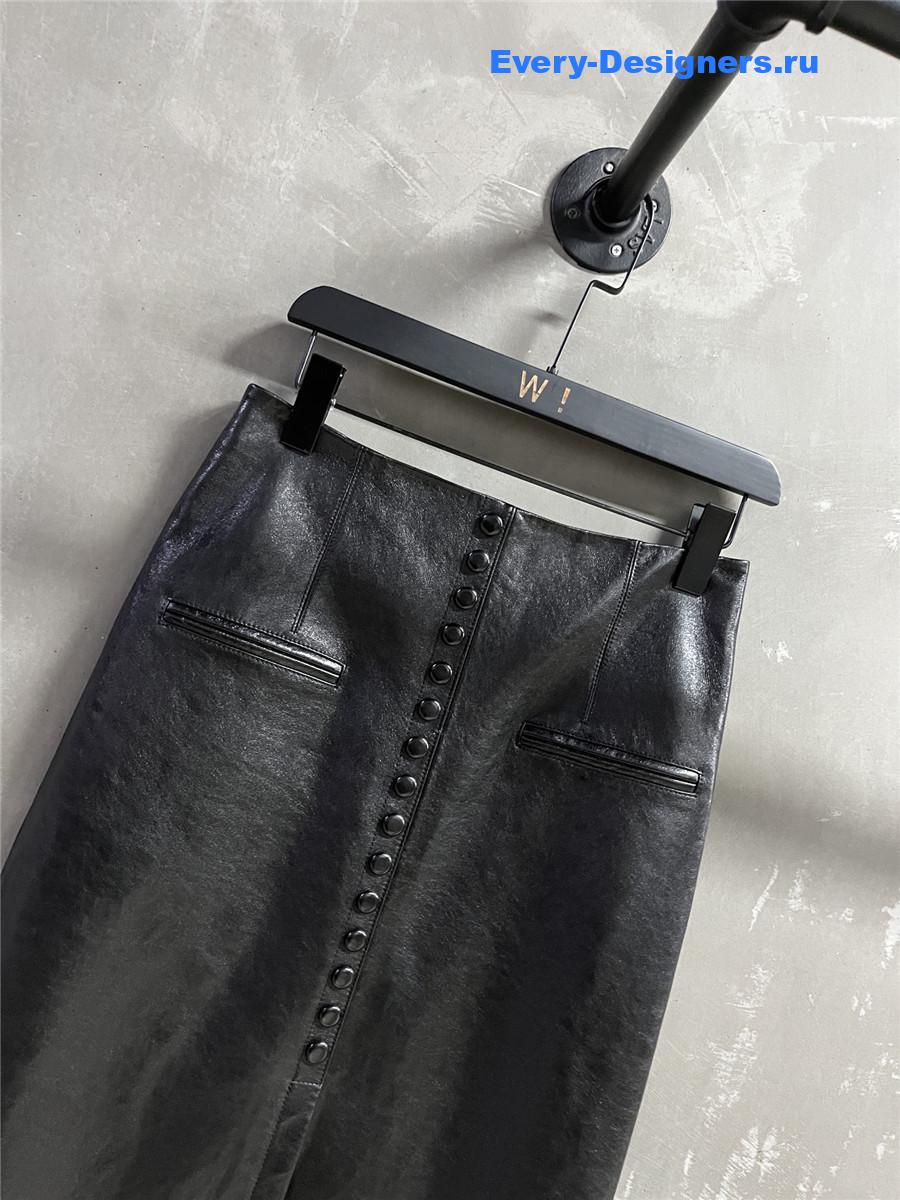 D10r black leather midi length skirt