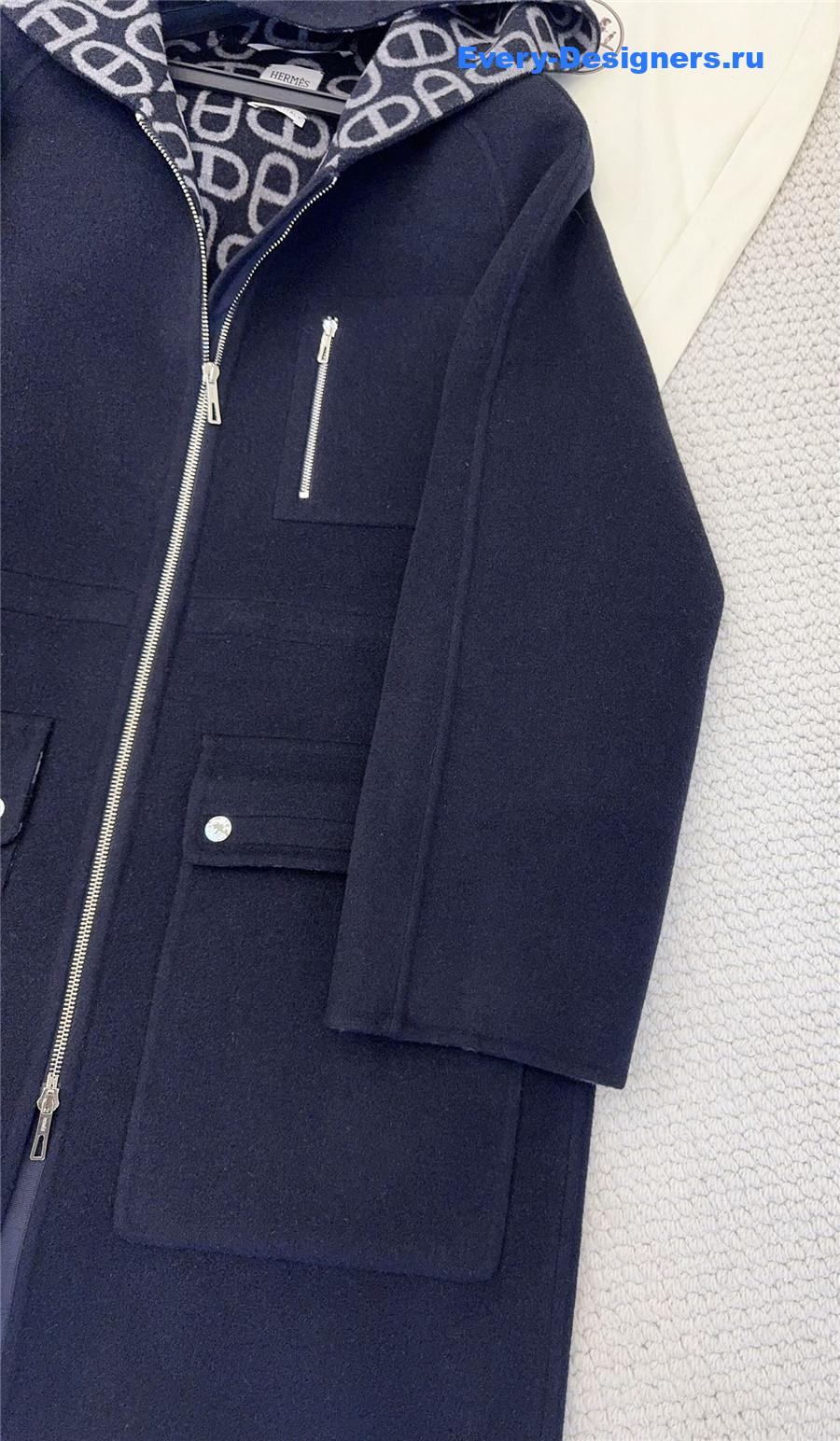 H**me5 dark blue cashmere hooded coat
