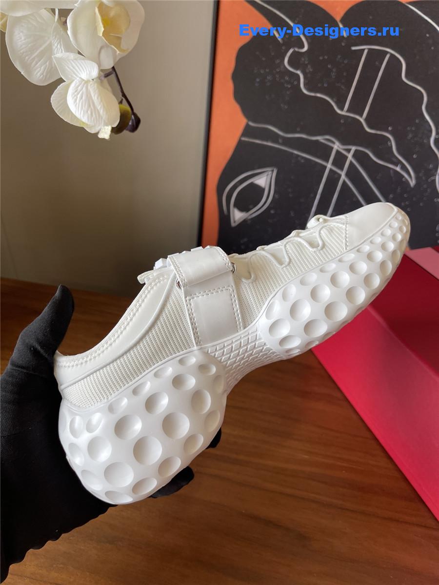 Roger Vivier Viv’ White Run Light Sneakers