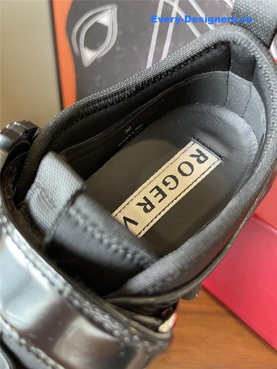 Roger Vivier Viv’ Black Run Light Sneakers