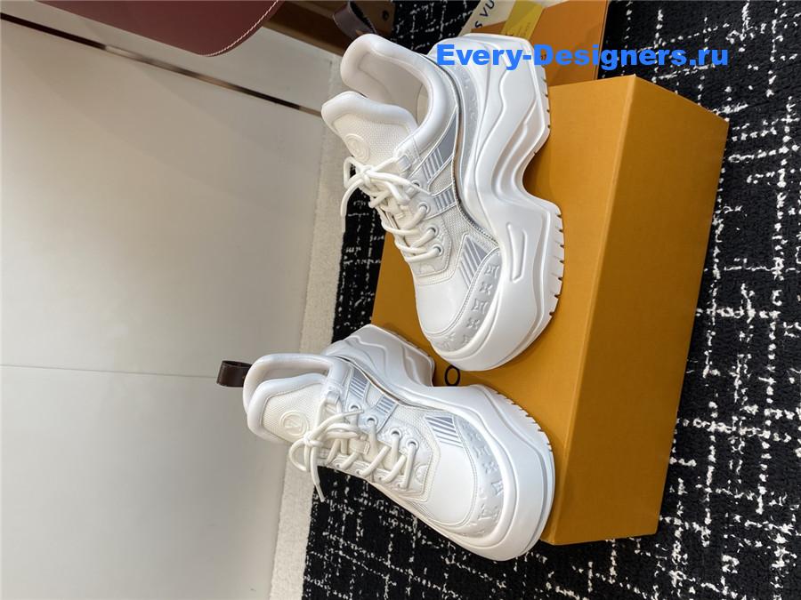 l0vis Vvtt0n lv archlight 2.0 sneaker in white