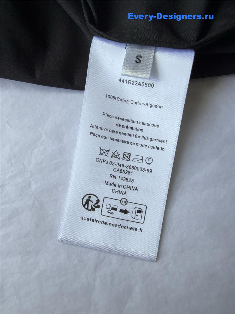 D10r black cotton shirt with bee