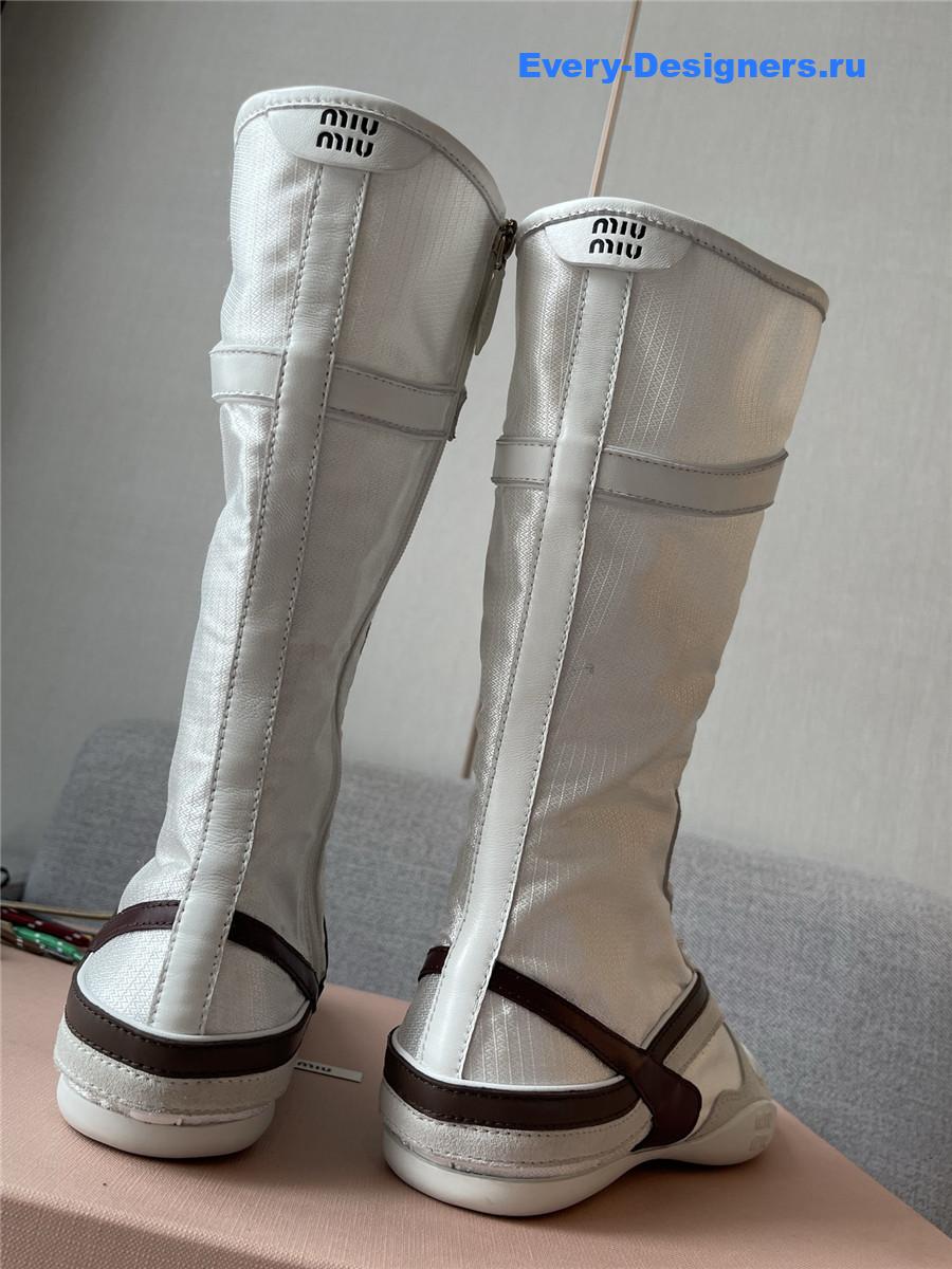 Miu Miu White & Burgundy Gymnasium Boxeur Boots
