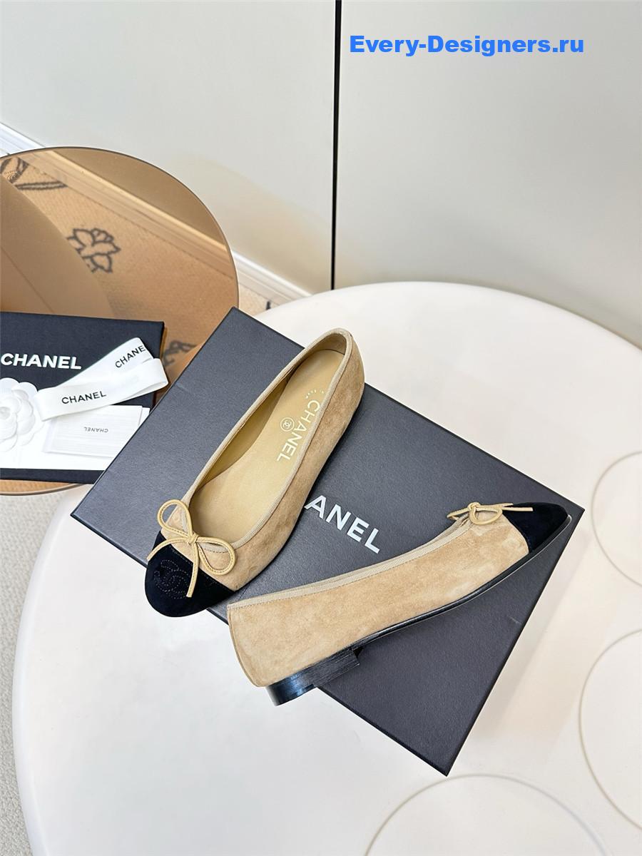 Ch**el brown & black leather cc ballet flats