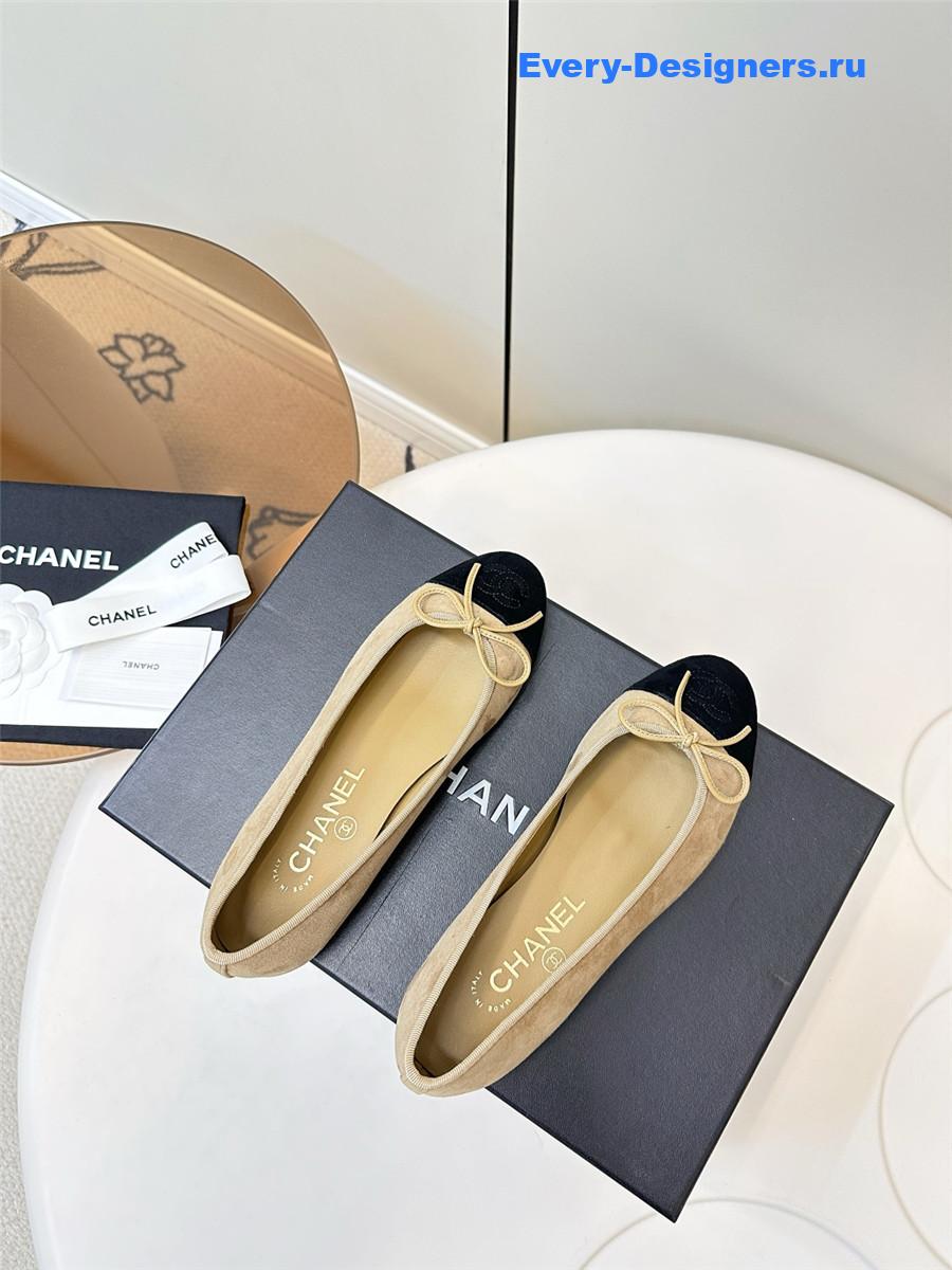 Ch**el brown & black leather cc ballet flats