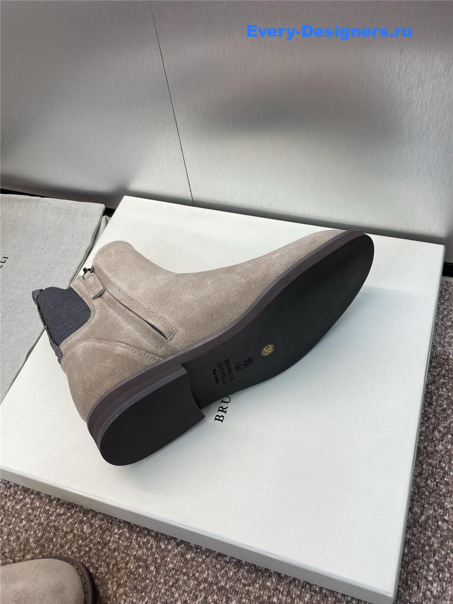 BC Gray Suede Monili Chelsea Boots