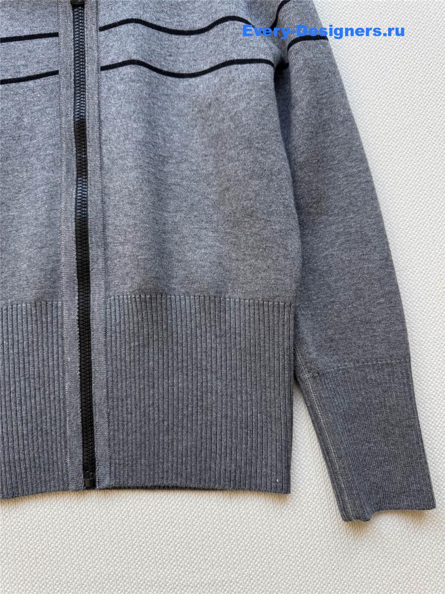 D10r gray reversible hooded cardigan