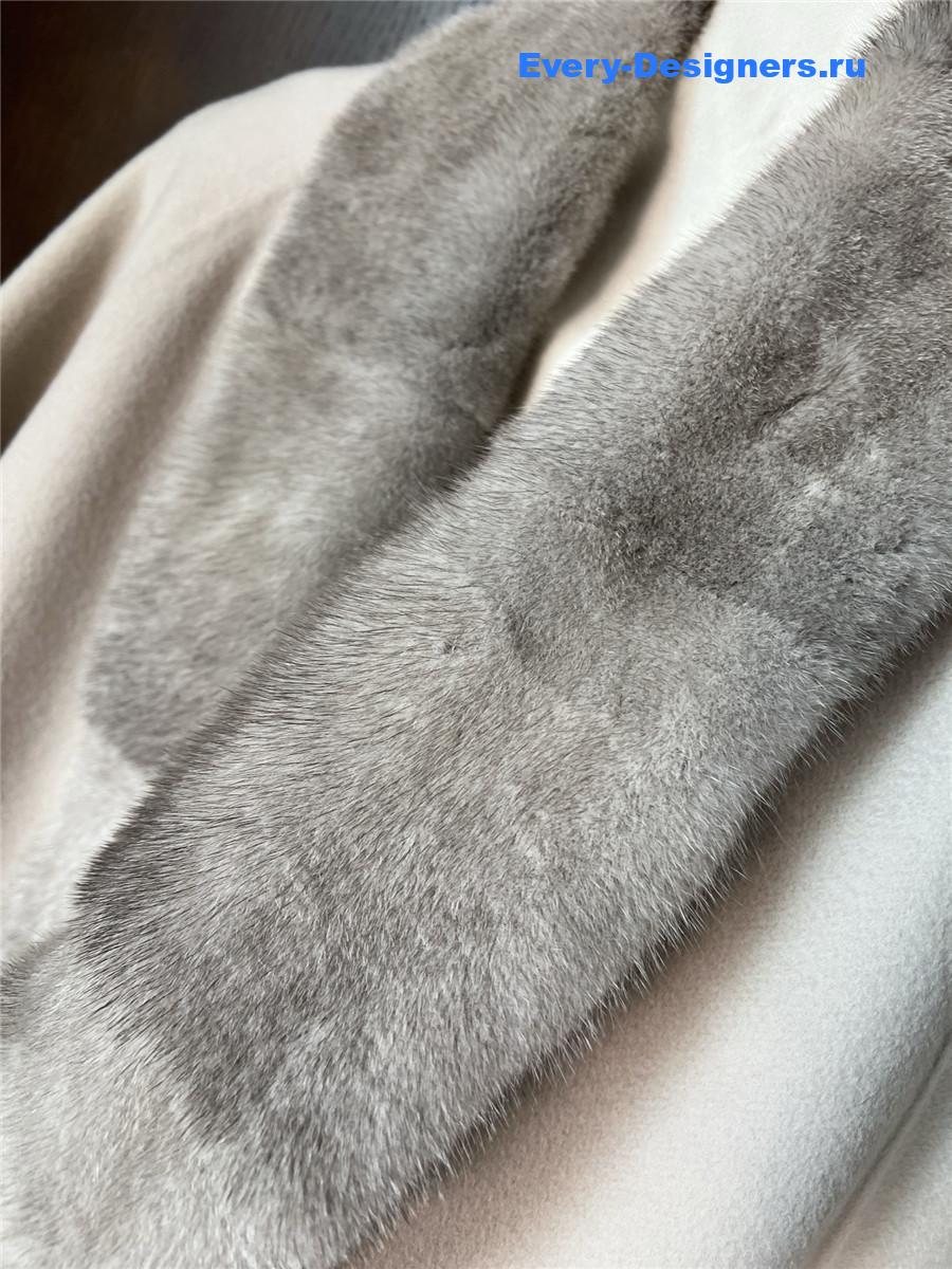 L0r0 P1ana beige cashmere wool jacket with mink fur