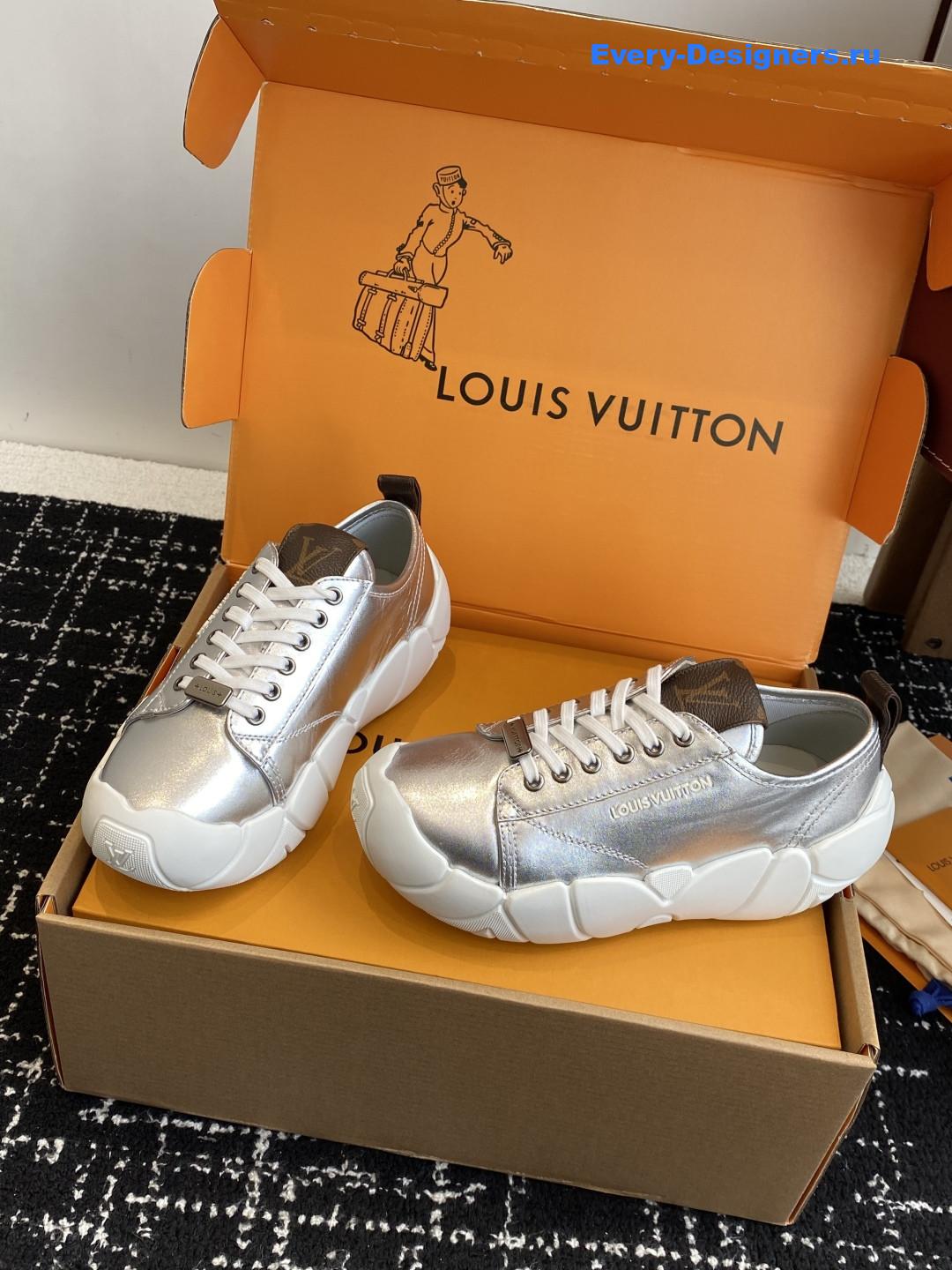 l0vis Vvtt0n silver lv bubble sneaker