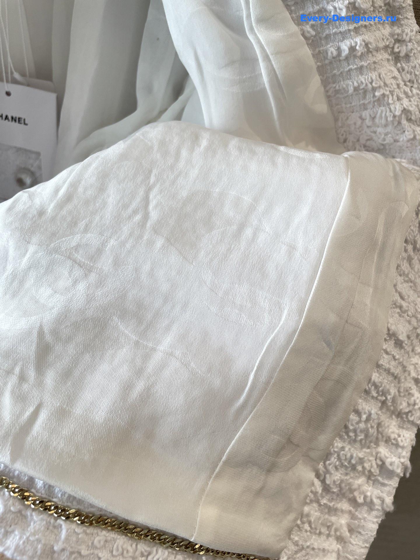 Ch**el white tweed pearl jacket