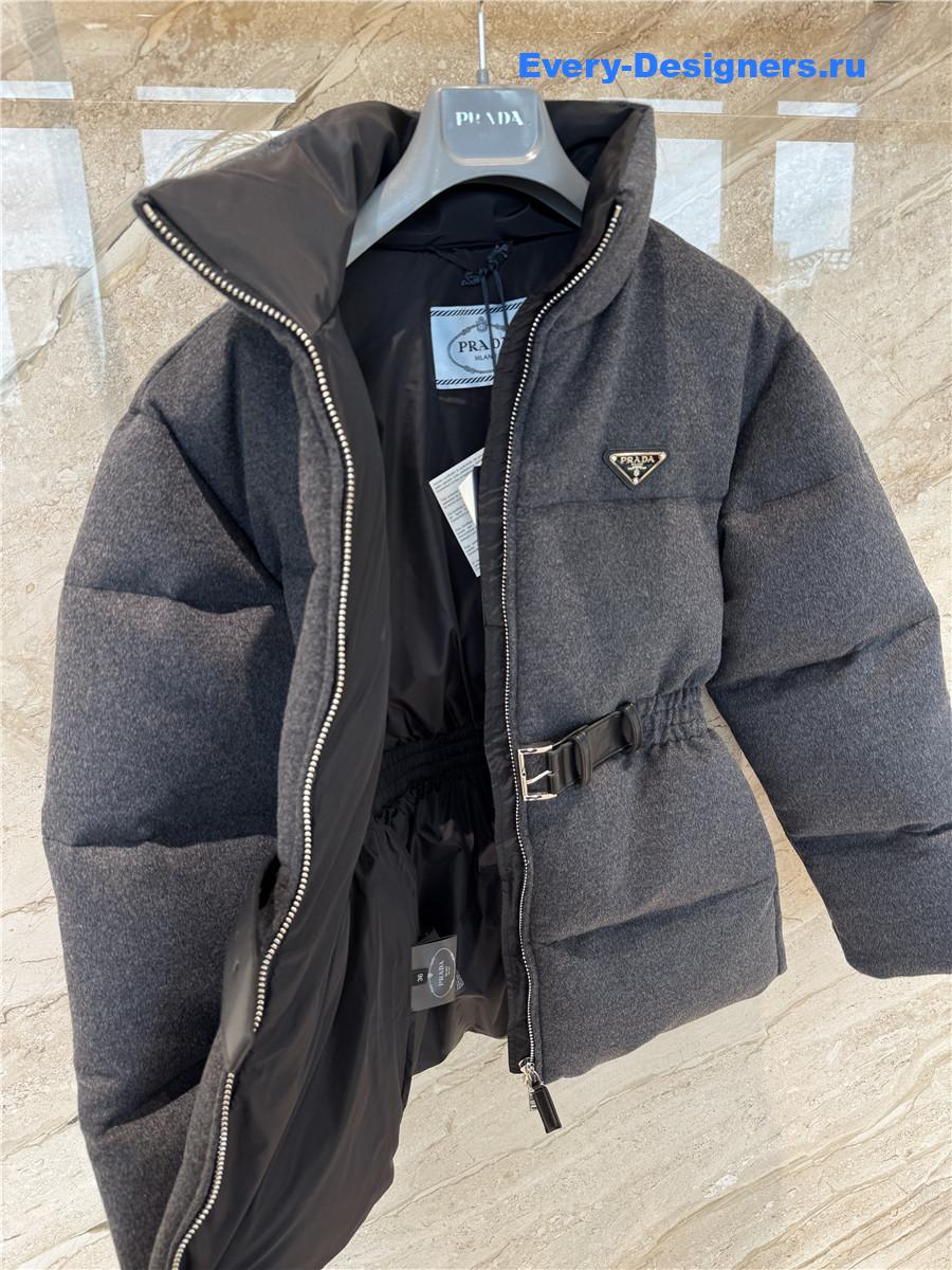 Pra*a belted logo-plaque down jacket