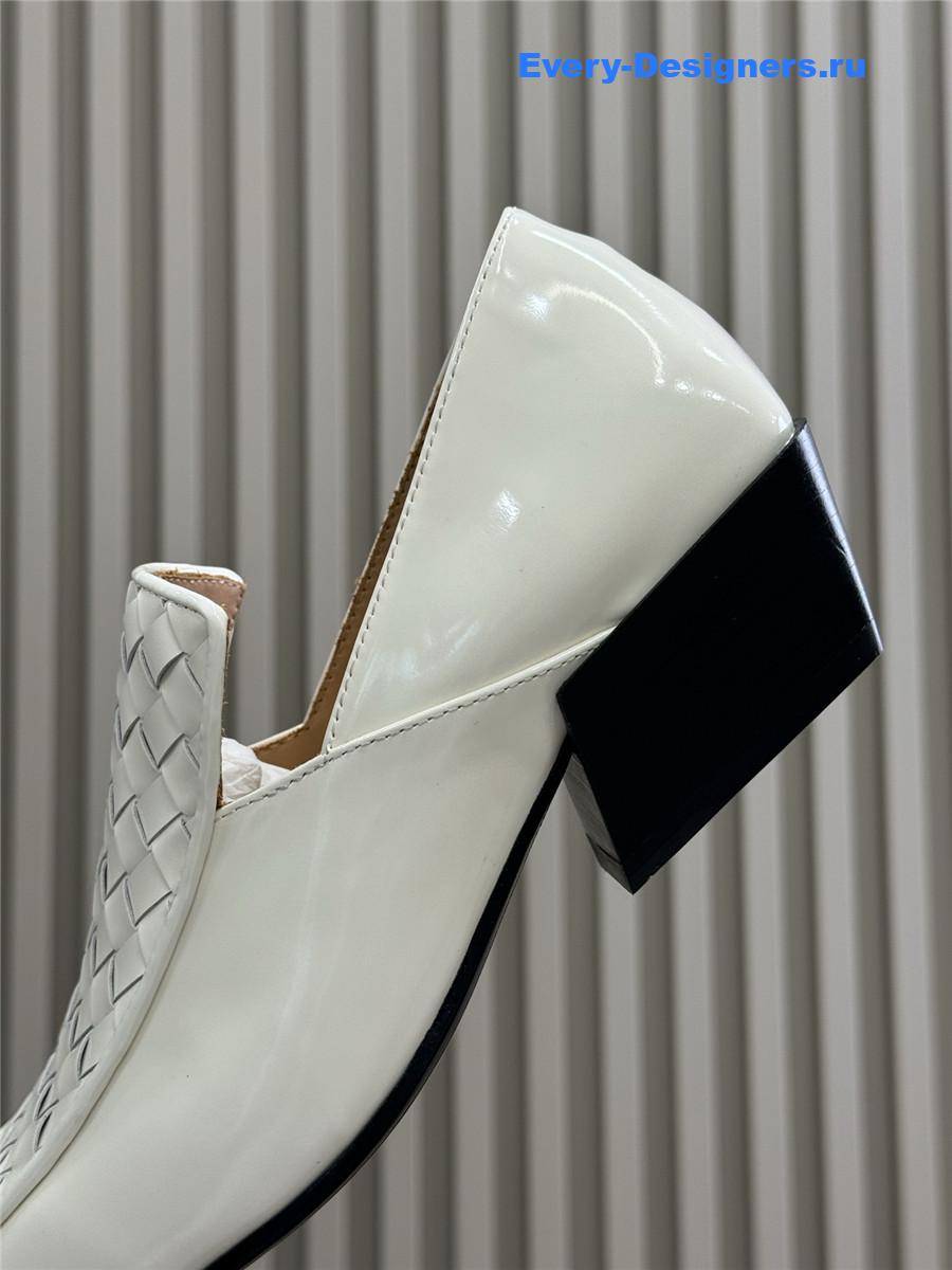 b0tt*ga Ven*ta white okinawa leather loafers