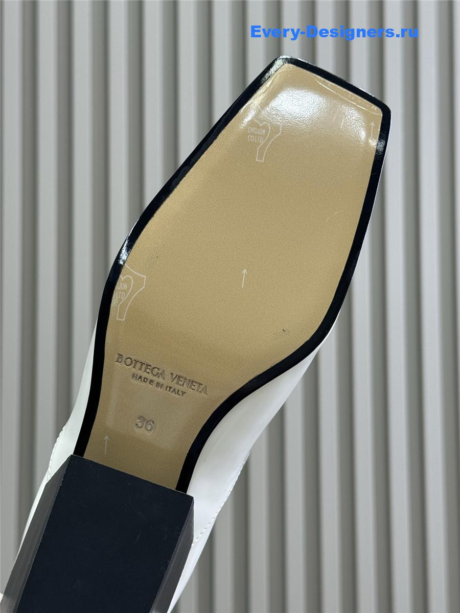 b0tt*ga Ven*ta white okinawa leather loafers