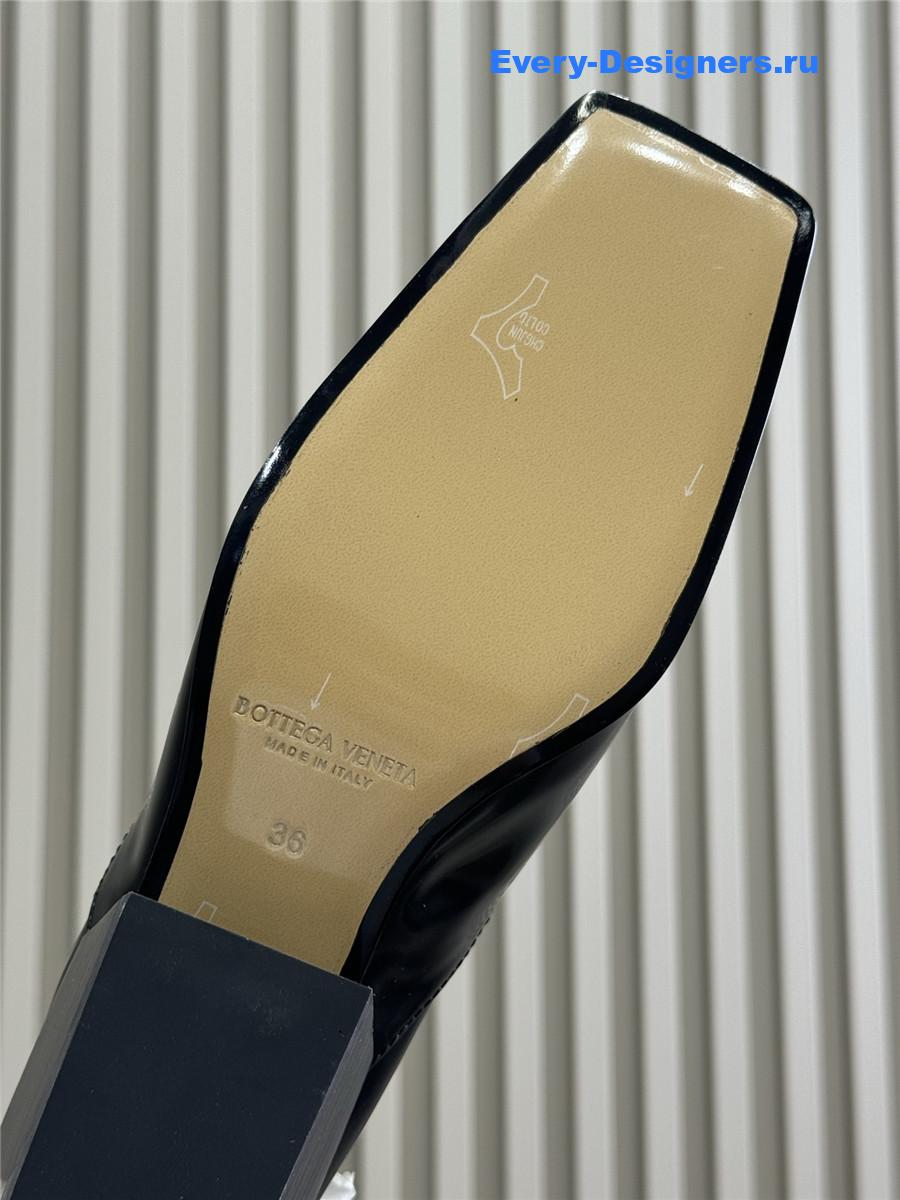 b0tt*ga Ven*ta black okinawa leather loafers