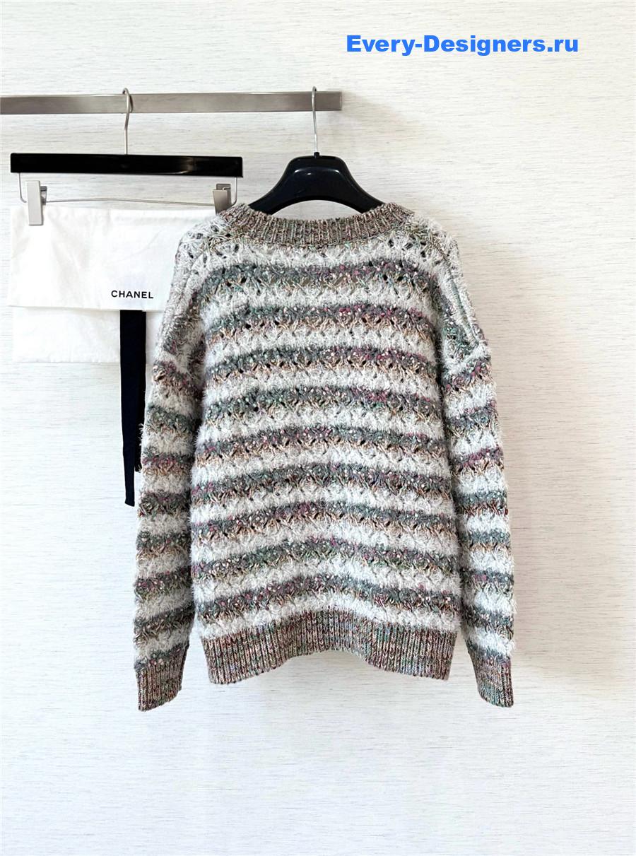 Ch**el coffee milk striped v-neck cardigan