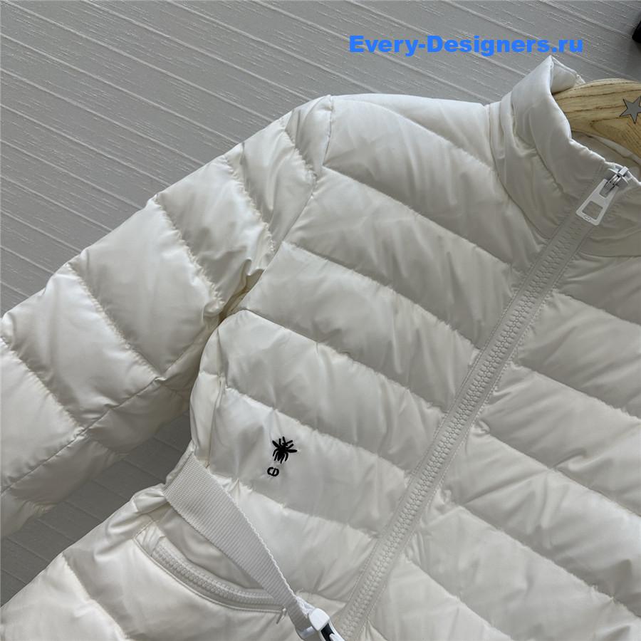 Pra*a stand collar white down jacket