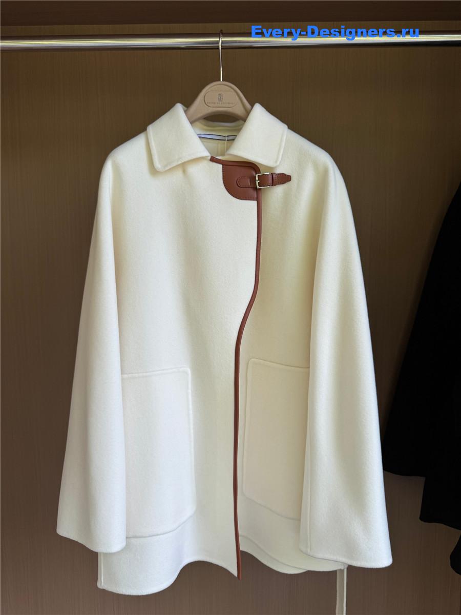 H**me5 leather buttons beige cashmere coat