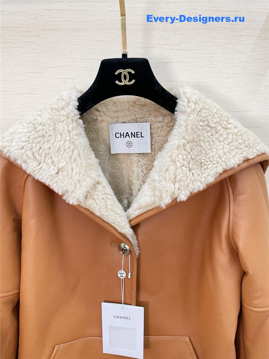 Ch**el brown shearling cropped coat