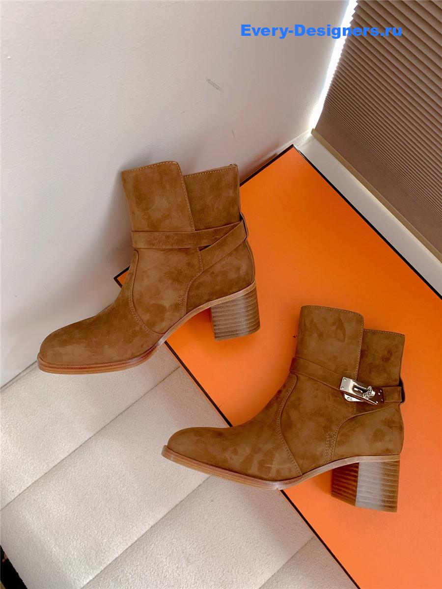 H**me5 brown suede frenchie 50 ankle boots