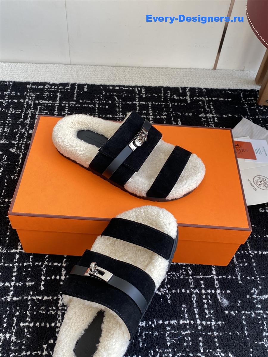 H**me5 black suede sherling chypre sandal