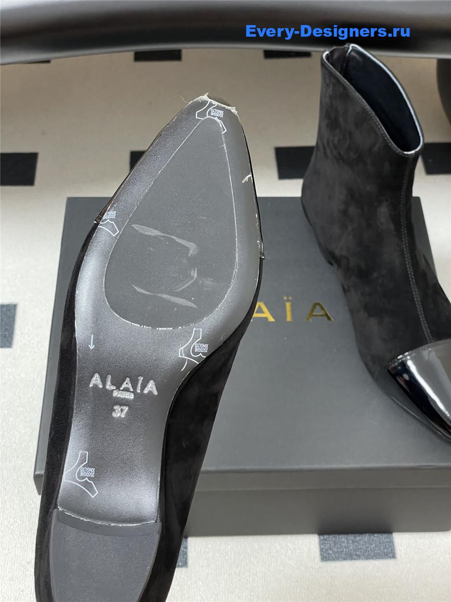 Alaia Black Pointed Suede Ankle Boots