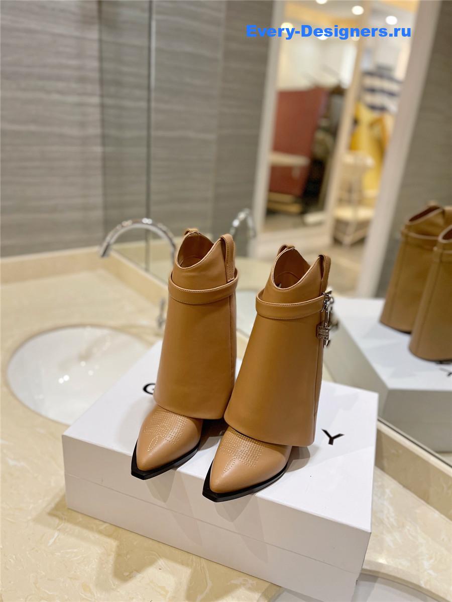 Givenchy 60mm Shark Lock Cowboy Brown Leather Boots