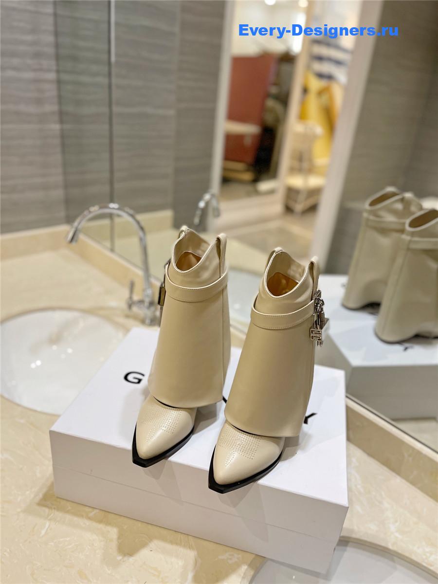 Givenchy 60mm Shark Lock Cowboy White Leather Boots