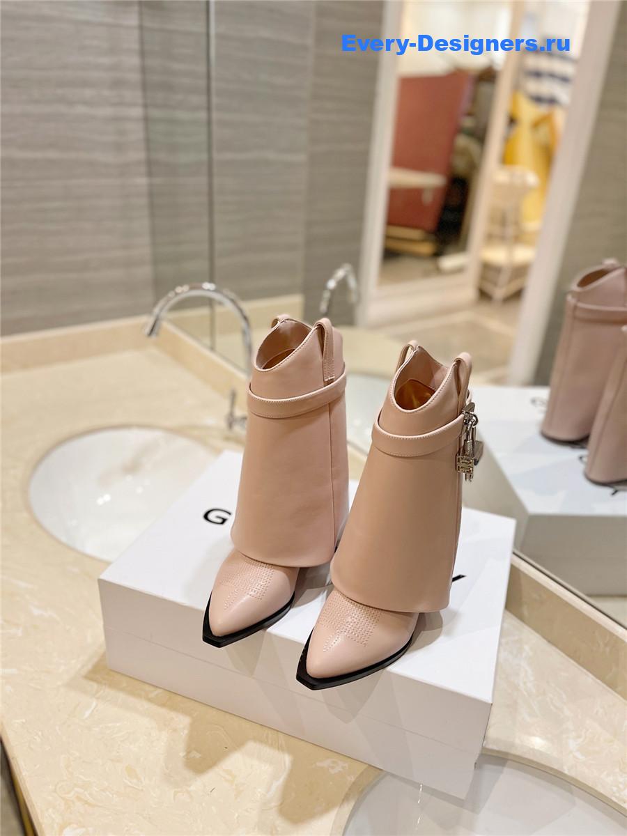 Givenchy 60mm Shark Lock Cowboy Beige Leather Boots