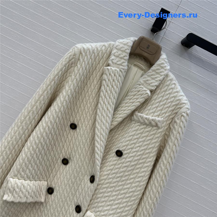 BC White Cable Cashmere Knit Blazer