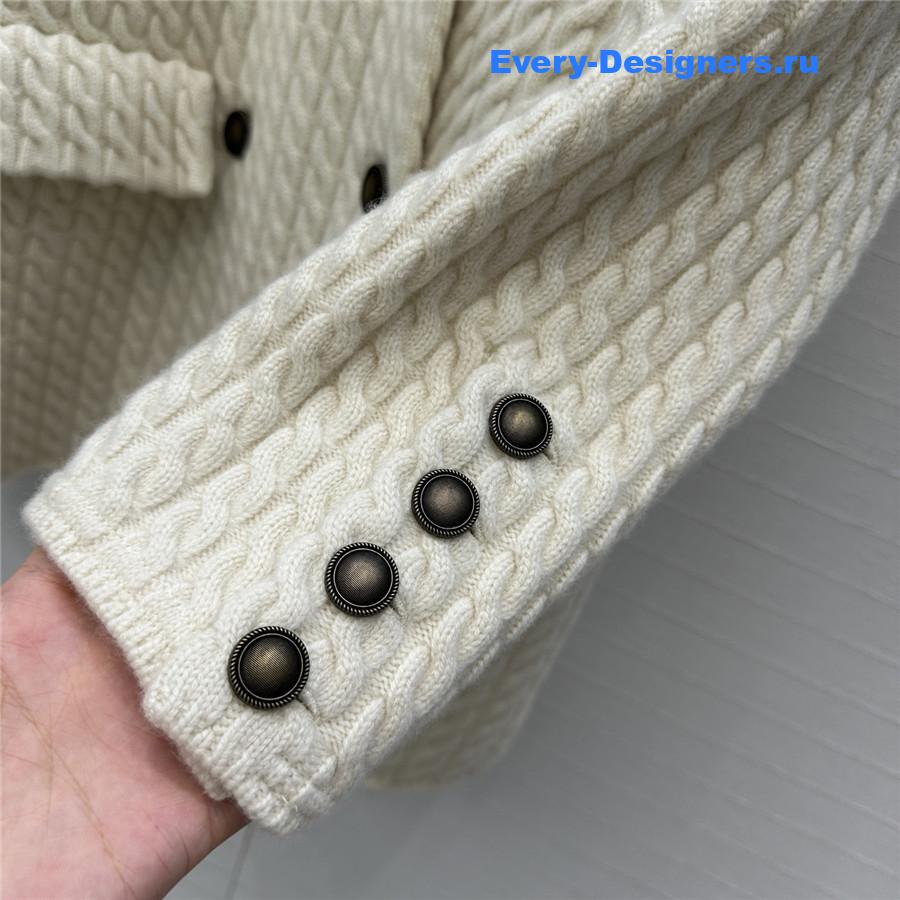 BC White Cable Cashmere Knit Blazer