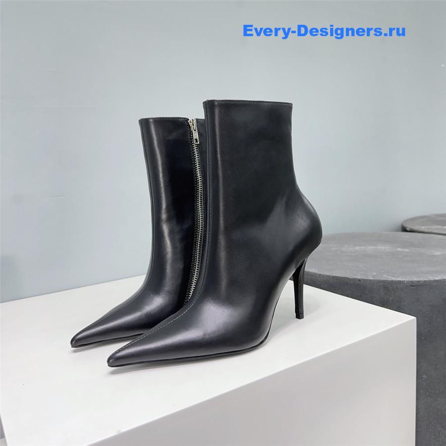 Ba1en*iaga black zipper pointed toe boots