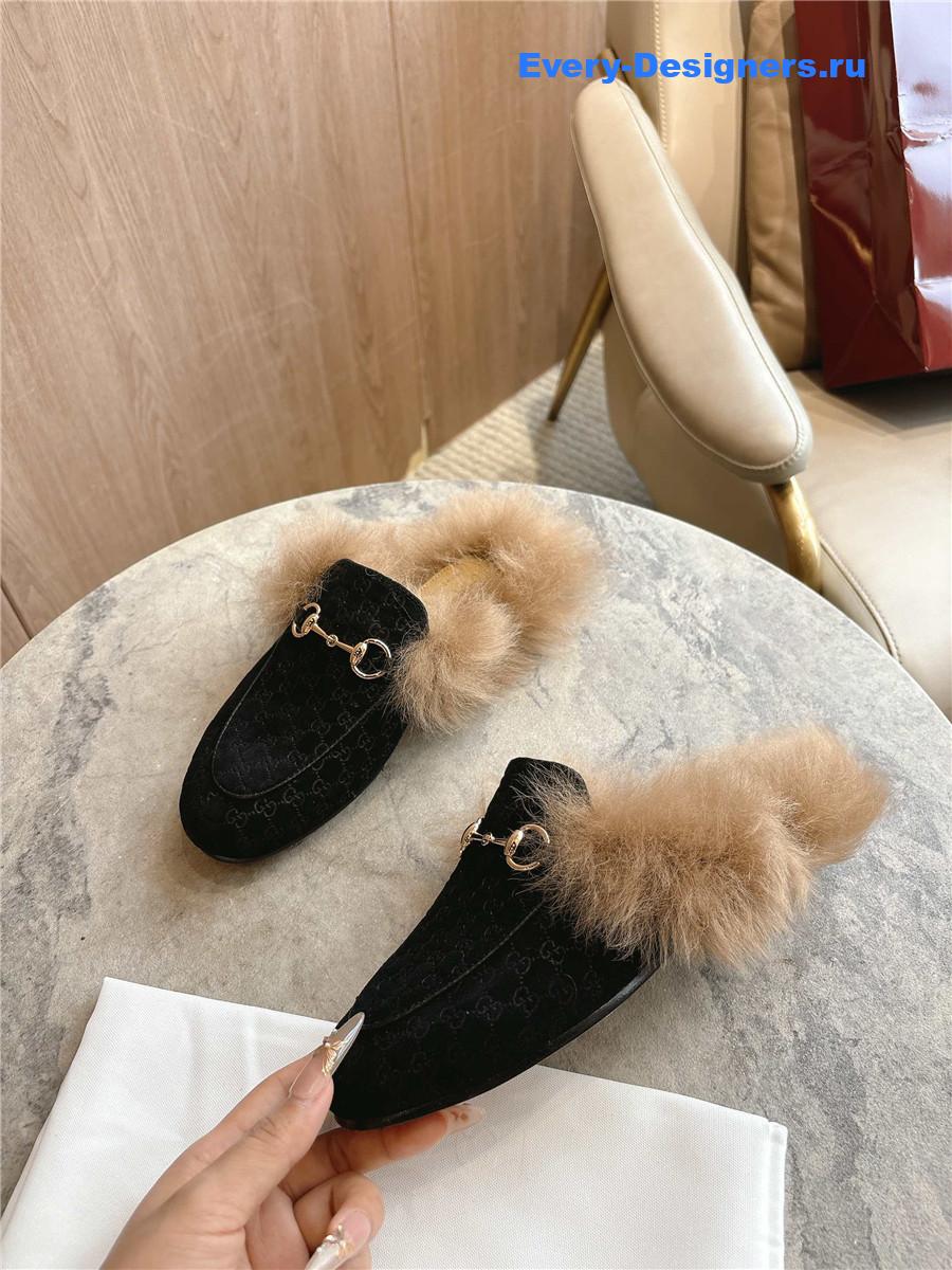 Gvc*1 black gg princetown slippers